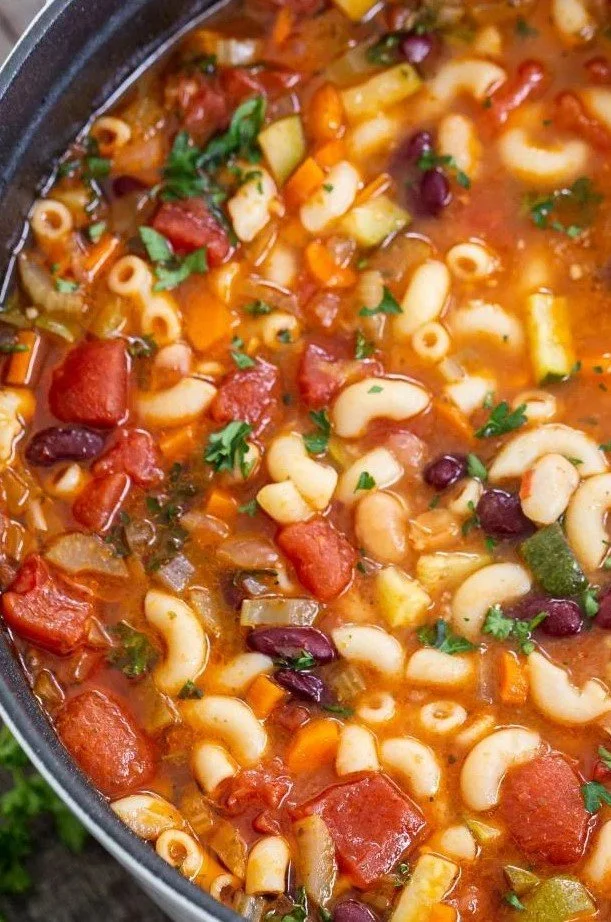 Minestrone Soup Recipe (Olive Garden Copycat)