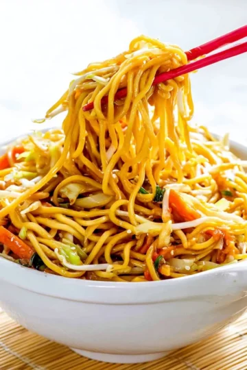 Delicious plate of Chow Mein with vegetables and sauce