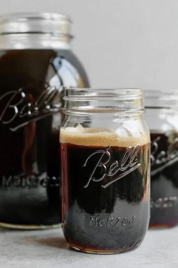 Step-by-step guide on how to make cold brew coffee at home